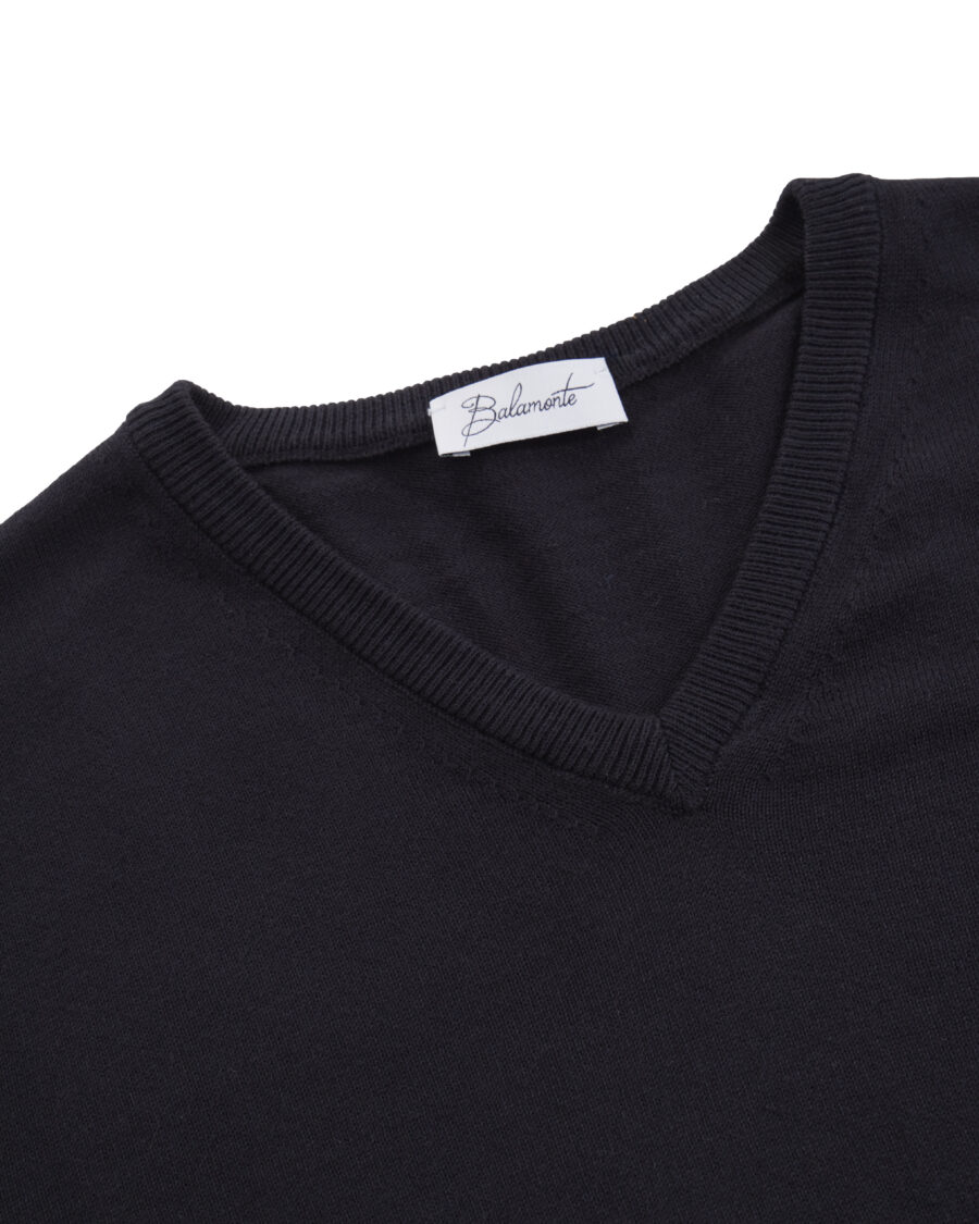 Navy blue cotton V-neck sweater - Image 2