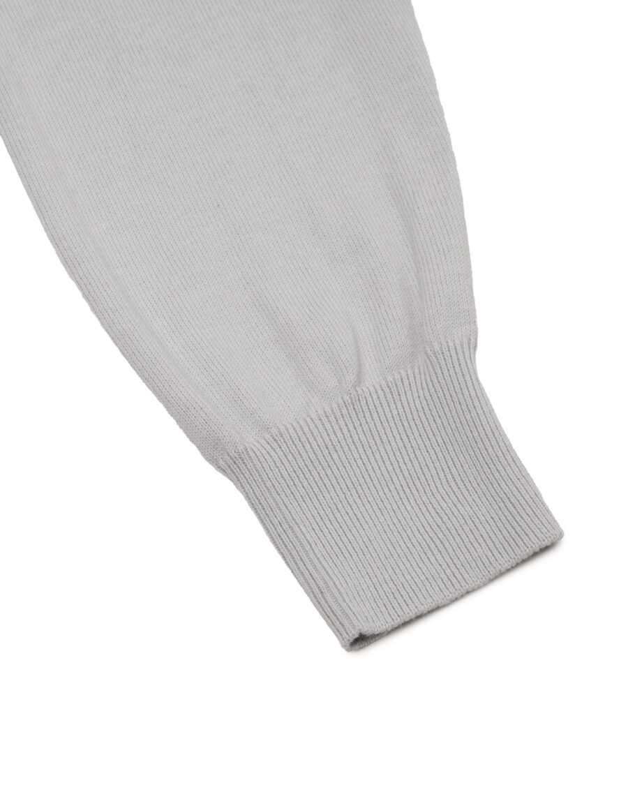 Gray cotton V-neck sweater - Image 4